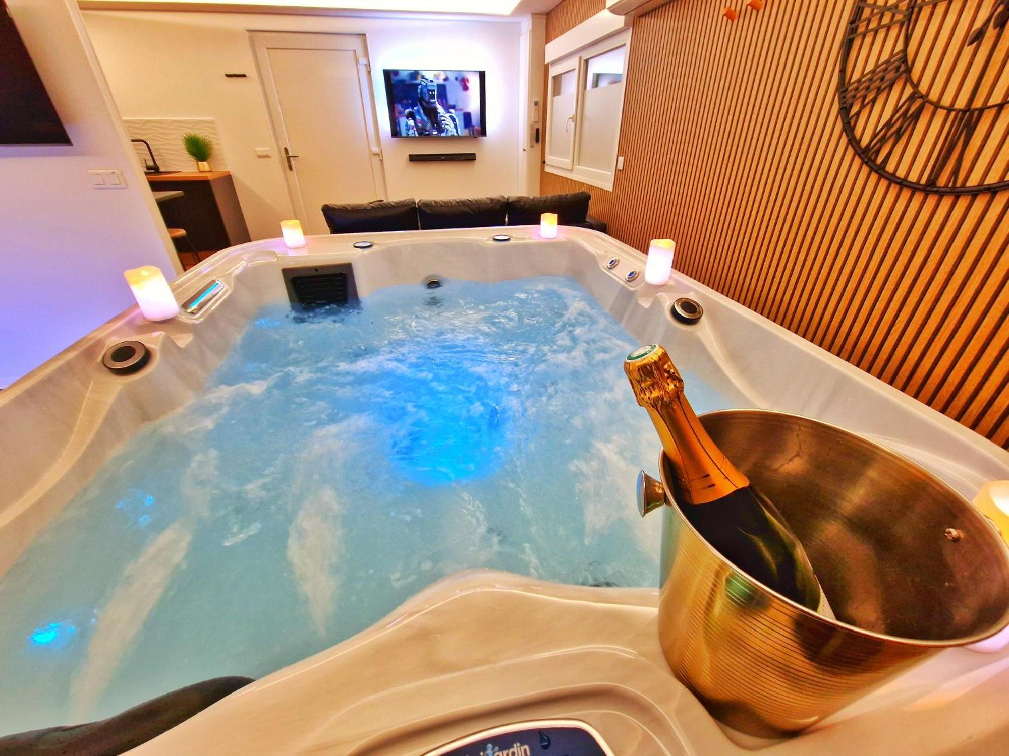 Relax Spa-4 Pers-Jacuzzi-Parking-Jardin-Clim-Colmar Muntzenheim المظهر الخارجي الصورة